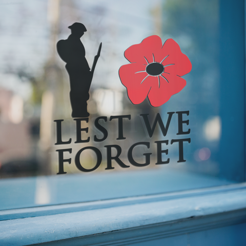 LEST WE FORGET REMEMBRANCE VINYL WINDOW CLING DECAL